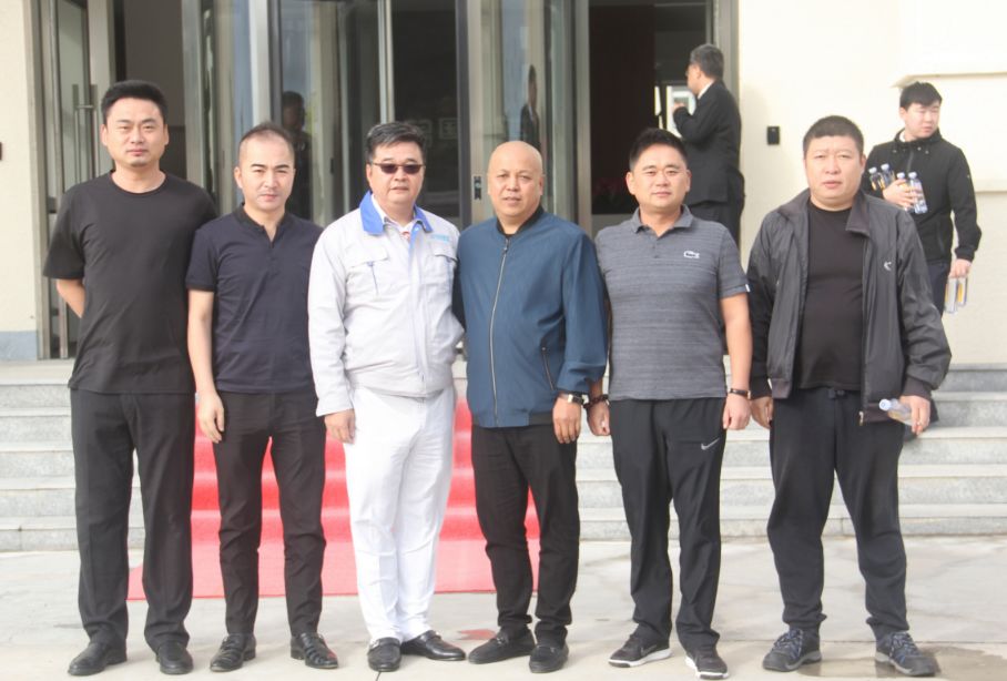 國投盛世迎來10余位協(xié)會領(lǐng)導(dǎo)及企業(yè)代表參觀考察-國投盛世