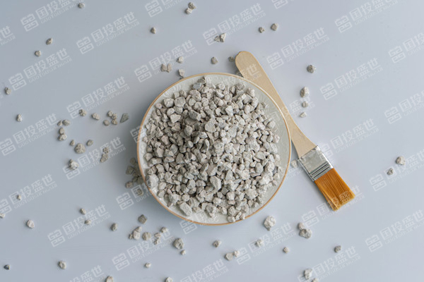 天然沸石常見的行業(yè)應(yīng)用以及作用